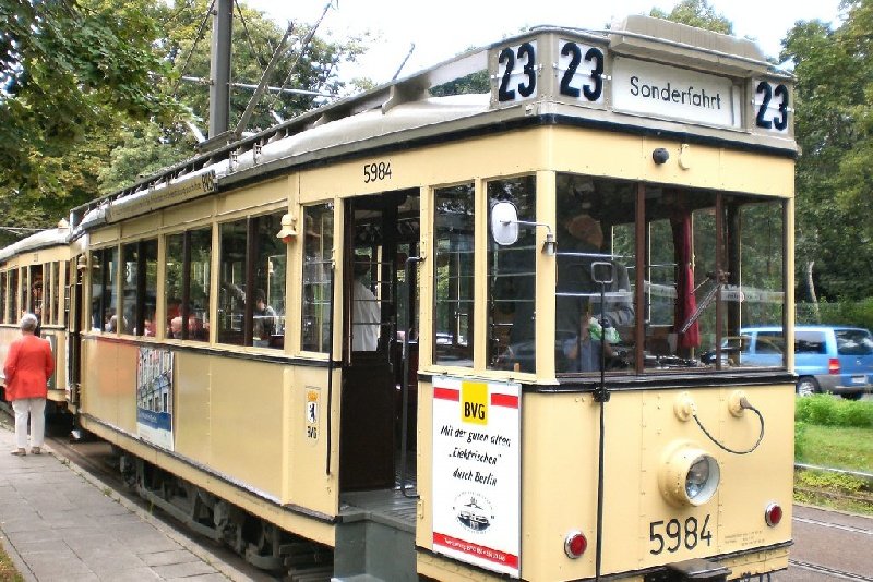 Tw  5984 als Linie 23 bei einer Themenfahrt