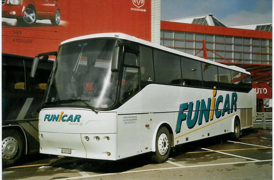 (083'519) - Funi-Car, Biel - Nr. 8/BE 207'008 - Bova am 6. M�rz 2006 in Gen�ve, Palexpo