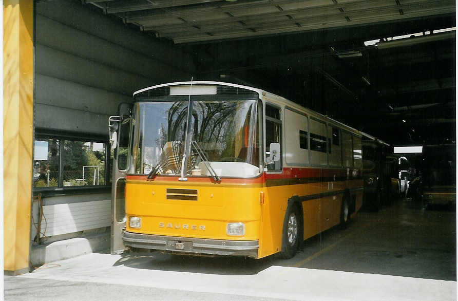 (084'612) - Segessenmann, Burgistein - Saurer/T�scher (ex P 24'229) am 4. Mai 2006 in Thun, Garage STI