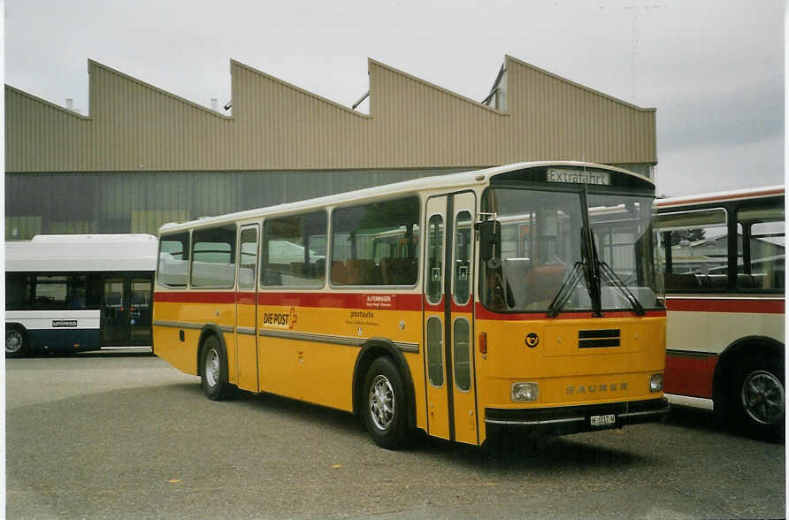 (085'233) - Allemann, Birsfelden - BE 1817 U - Saurer/T�scher (ex Semadeni, Poschiavo; ex Kasper, Poschiavo; ex PostAuto Graub�nden; ex P 24'285) am 20. Mai 2006 in Bellach, Hess