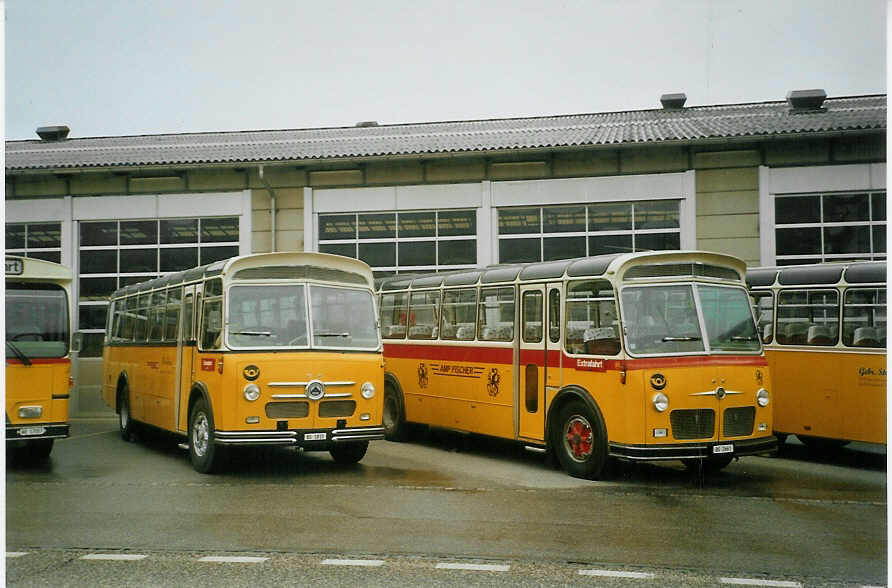 (085'328) - Stebler, Basel - BS 1815 - Saurer/FHS (ex Reber, Basel; ex Eggenberger, M�riken; ex Ott, Wetzikon; ex OPC Ennetb�rgen Nr. 3; ex AVG Grindelwald; ex P 24'143) + Fischer, Basel - Nr. 21/BS 2661 - FBW/Gangloff (ex B�tra, Birr Nr. 21; ex P 24'160) am 20. Mai 2006 in Bellach, Hess