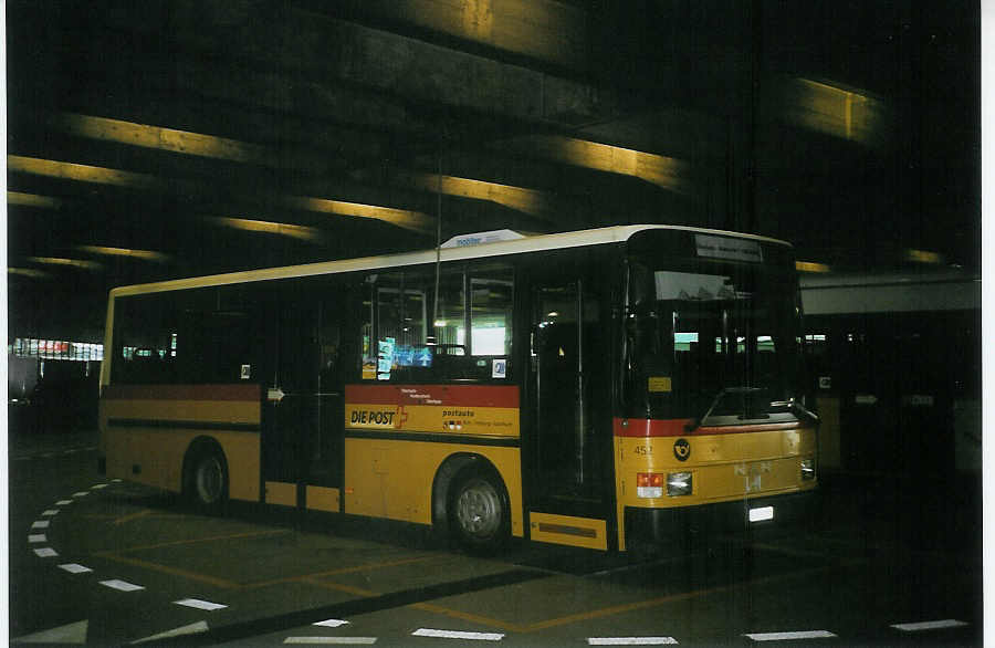 (085'634) - PostAuto Bern-Freiburg-Solothurn - Nr. 452/BE 615'593 - MAN/Hess (ex Trachsel, Hasle-R�egsau; ex Loosli, Wyssachen) am 28. Mai 2006 in Bern, Postautostation