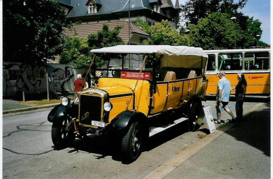 (086'910) - R�llin, Hirzel - SZ 955 - FBW/Seitz-Hess (ex RhV Altst�tten Nr. 31; ex P 2881/1529) am 25. Juni 2006 in Bern, Museum f�r Kommunikation