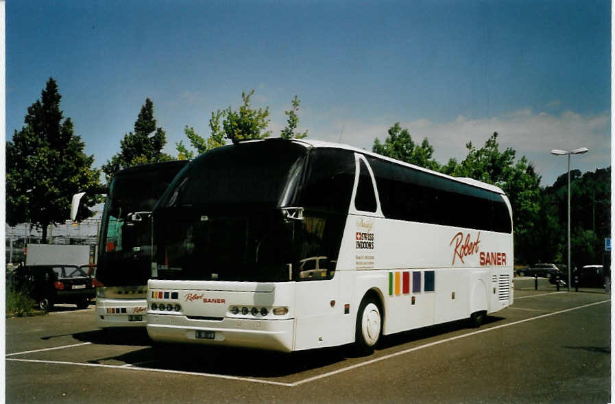 (087'115) - Saner, Basel - BS 1873 - Neoplan am 3. Juli 2006 in Thun, Schiffl�ndte
