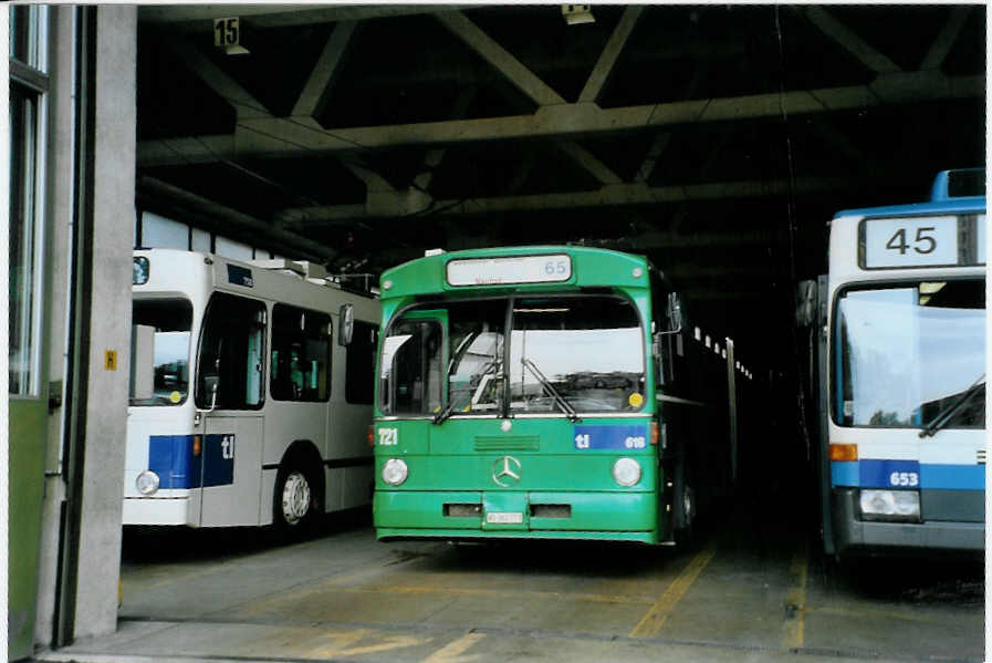 (087'719) - TL Lausanne (BVB 721) - Nr. 618/VD 362'773 - Mercedes/FHS am 26. Juli 2006 in Lausanne, D�p�t Borde