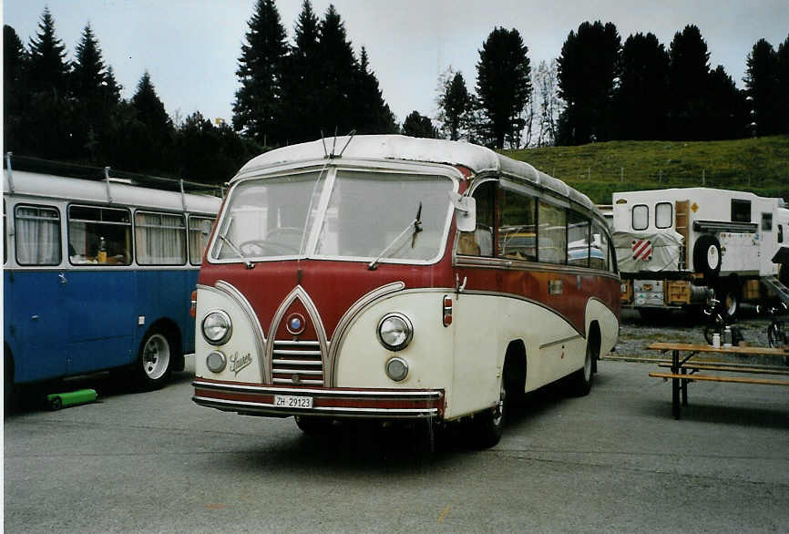 (089'126) - Morger, Horgenberg - ZH 29'123 - Saurer/R&J (ex Winterhalder, Z�rich) am 19. August 2006 auf dem Gurnigelpass