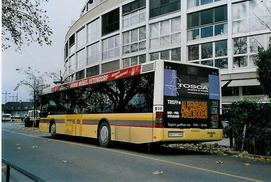 (090'811) - STI Thun - Nr. 98/BE 577'098 - MAN am 21. November 2006 bei der Schiffl�ndte Thun