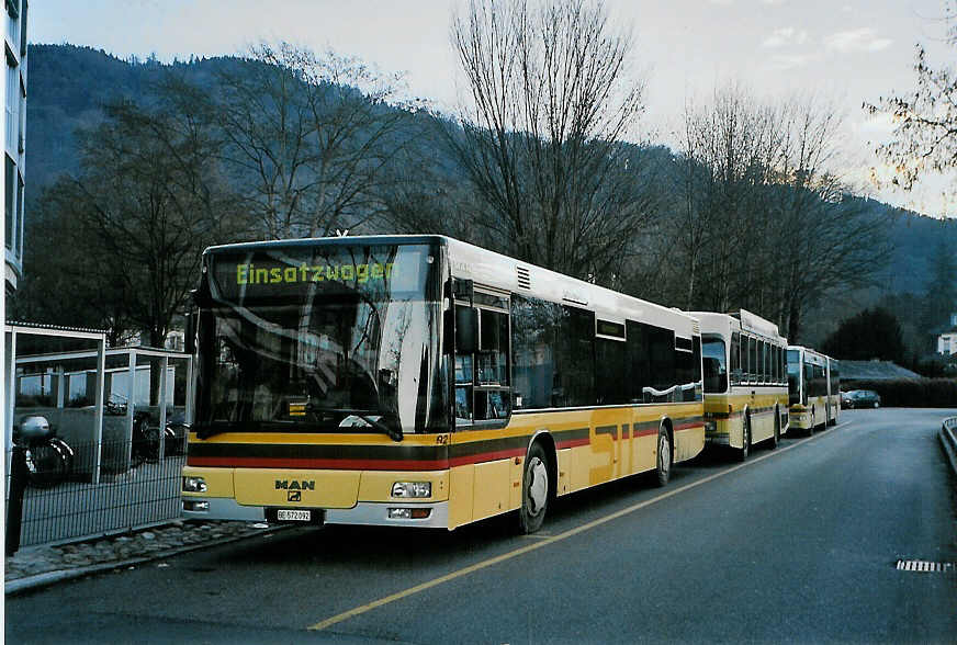 (090'919) - STI Thun - Nr. 92/BE 572'092 - MAN am 8. Dezember 2006 bei der Schiffl�ndte Thun