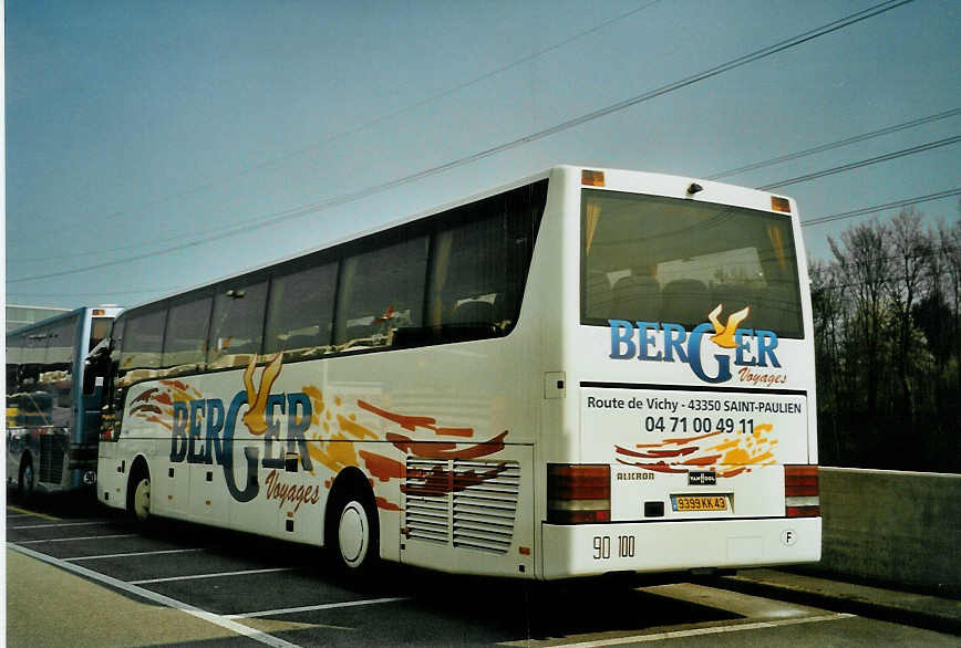 (092'722) - Aus Frankreich: Berger, Saint-Paulien - 9399 KK 43 - Van Hool am 17. M�rz 2007 in Gen�ve, Palexpo