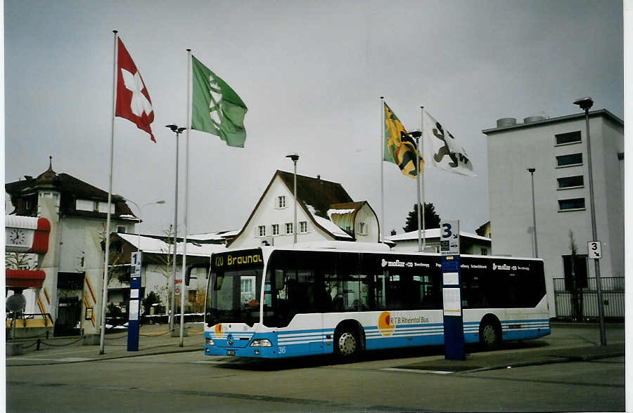 (093'207) - RTB Altst�tten - Nr. 36/SG 38'002 - Mercedes am 22. M�rz 2007 beim Bahnhof Wil (Einsatz WilMobil)