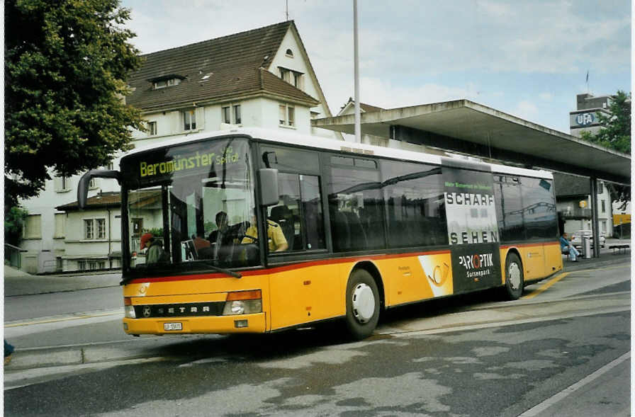 (095'811) - H�sler, Rickenbach - LU 15'615 - Setra am 25. Juni 2007 beim Bahnhof Sursee