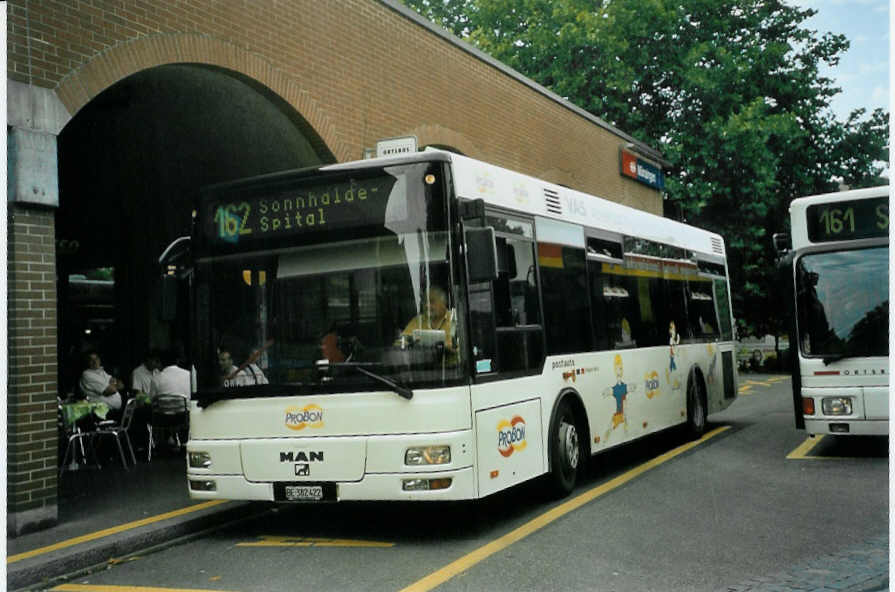 (096'330) - Lengacher, M�nsingen - Nr. 7/BE 382'422 - MAN am 17. Juli 2007 beim Bahnhof M�nsingen