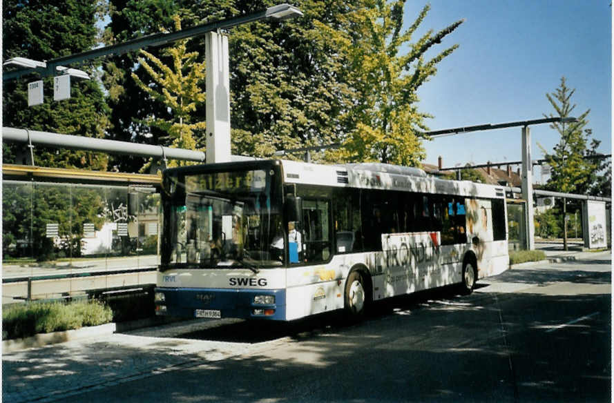 (097'019) - SWEG Lahr - FR-H 9384 - MAN am 6. August 2007 beim Bahnhof L�rrach