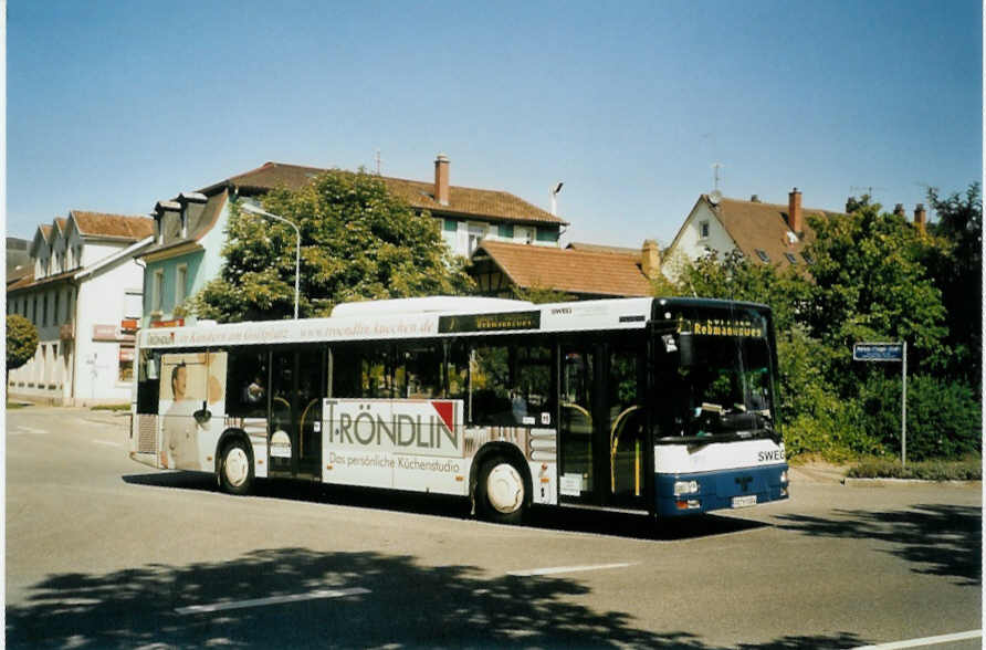 (097'031) - SWEG Lahr - FR-H 9384 - MAN am 6. August 2007 beim Bahnhof L�rrach
