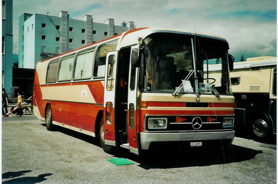 (097'233) - Aus der Schweiz: Neuhaus, Villars-sur-Gl�ne - FR 28'287 - Mercedes am 18. August 2007 in Schaan, Wohnbustreffen