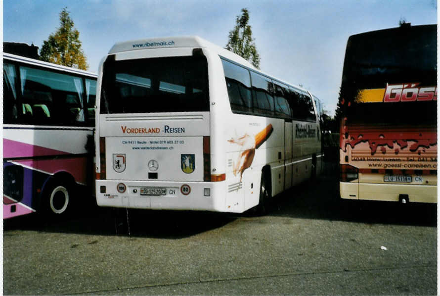 (099'626) - Aus der Schweiz: Gegenschatz, Altst�tten - Nr. 7/SG 125'203 - Mercedes am 2. Oktober 2007 in Rust, Europapark