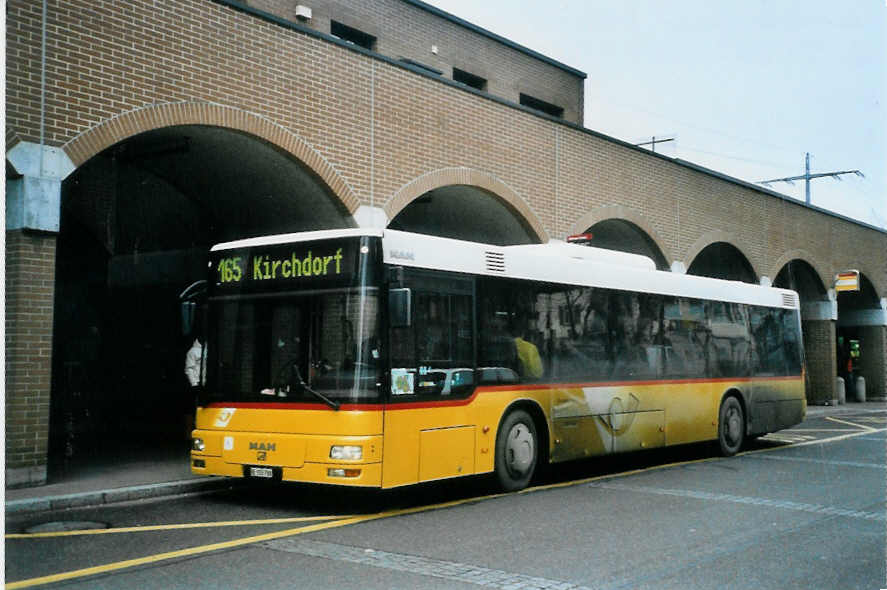 (102'423) - Lengacher, M�nsingen - Nr. 2/BE 555'788 - MAN am 27. Dezember 2007 beim Bahnhof M�nsingen