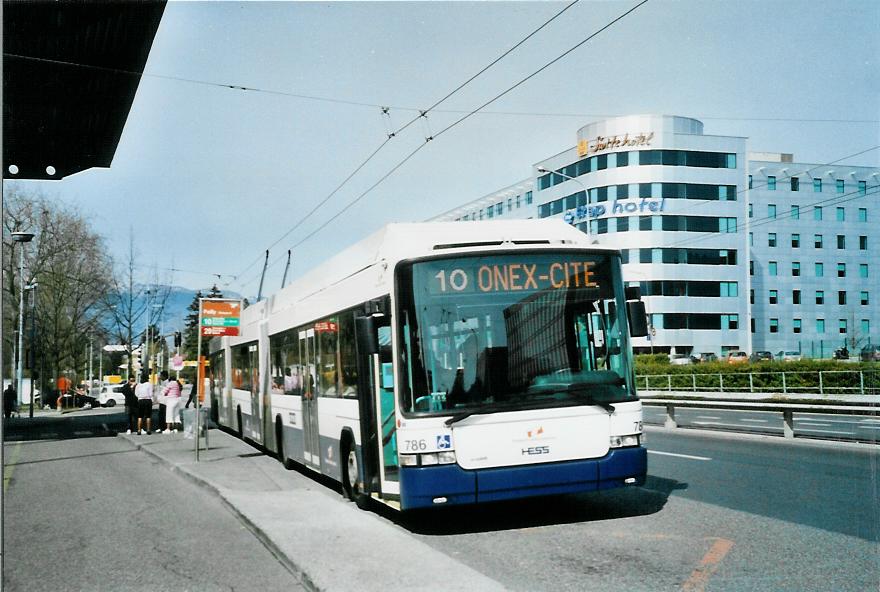 (105'130) - TPG Gen�ve - Nr. 786 - Hess/Hess Doppelgelenktrolleybus am 15. M�rz 2008 in Gen�ve, Pailly
