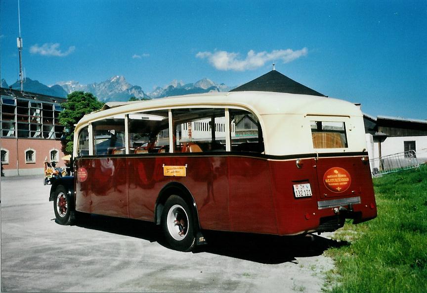 (108'026) - Sturzenegger, Bergdietikon - ZH 132'121 - Saurer/Saurer (ex Mazzoleni, Chur; ex Societ� Rabadan, Bellinzona; ex Faggio, Bellinzona) am 21. Juni 2008 in Aigle, Saurertreffen