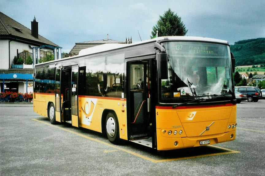 (109'534) - Br�ndli, Elfingen - Nr. 4/AG 43'119 - Volvo am 20. Juli 2008 beim Bahnhof Frick