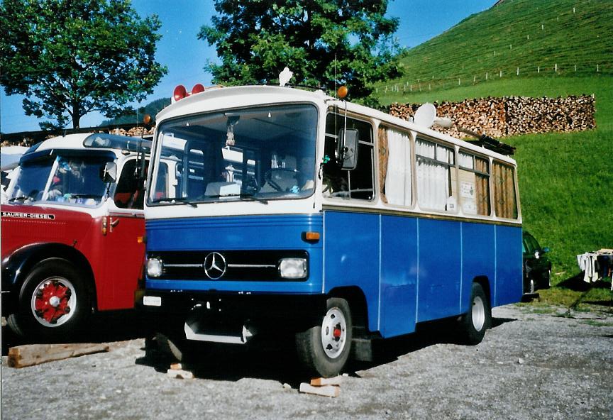 (110'307) - Niederer, Langwiesen - ZH 141'568 - Mercedes/R&J (ex Stoll, Wilchingen) am 16. August 2008 in Goldingen, Atzm�nnig