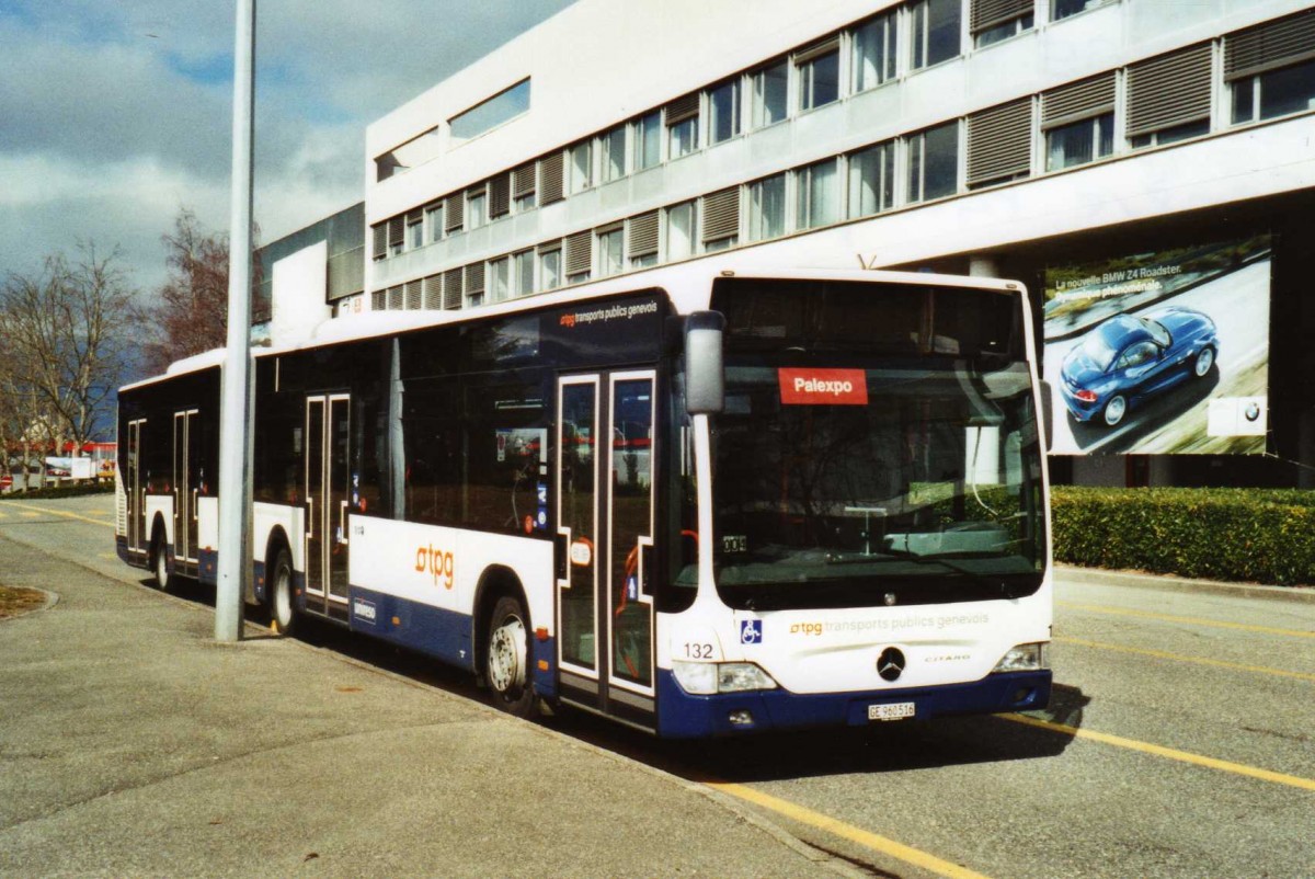 (114'832) - TPG Gen�ve - Nr. 132/GE 960'516 - Mercedes am 8. M�rz 2009 in Gen�ve, Palexpo