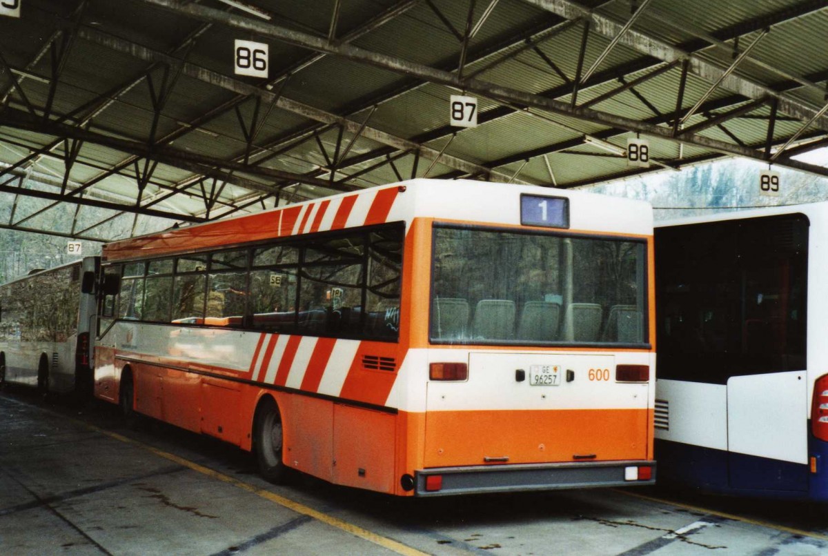 (114'933) - TPG Gen�ve - Nr. 600/GE 96'257 - Mercedes am 8. M�rz 2009 in Gen�ve, D�p�t