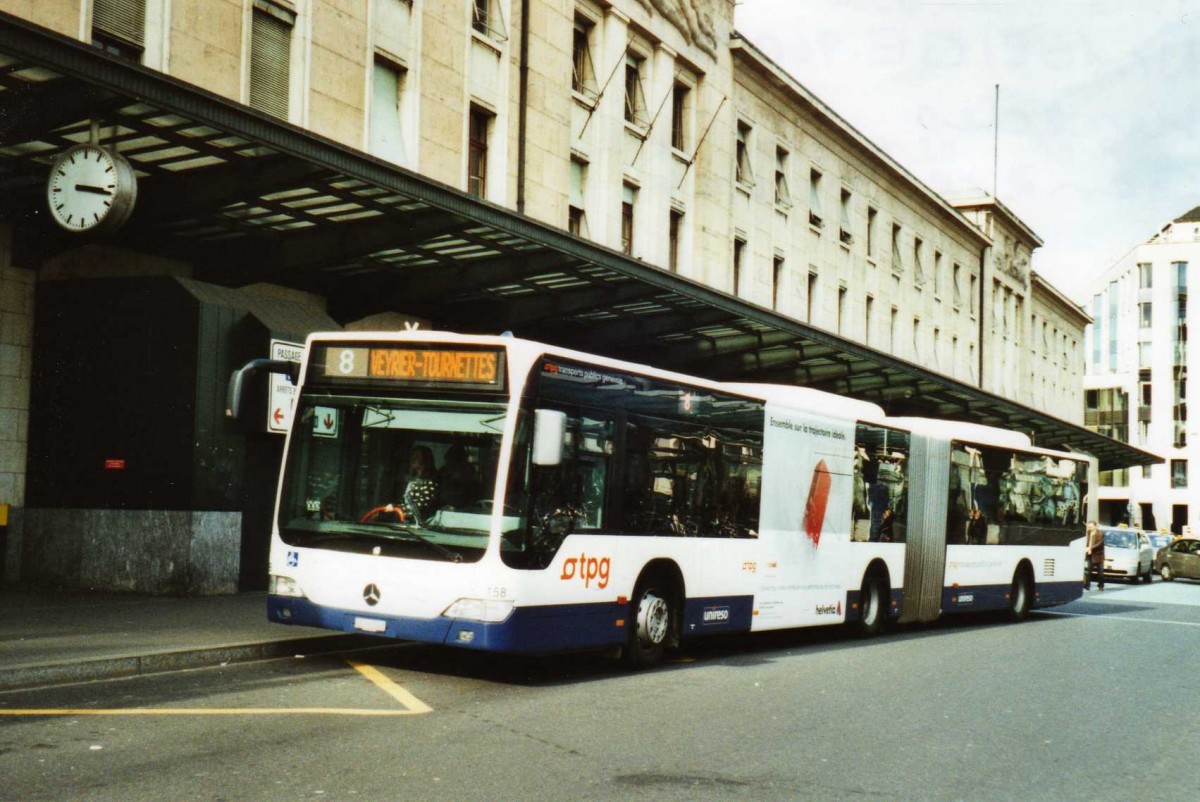 (115'006) - TPG Gen�ve - Nr. 158/GE 960'542 - Mercedes am 8. M�rz 2009 beim Bahnhof Gen�ve