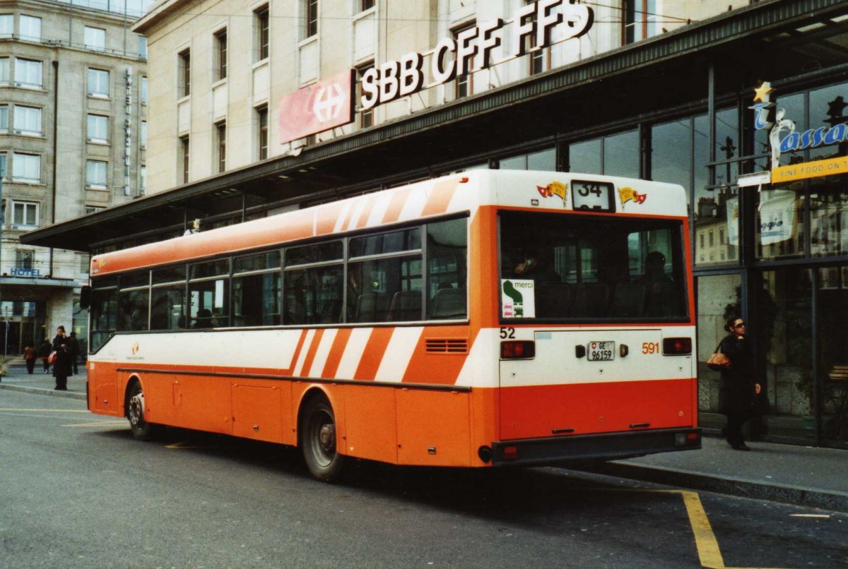 (115'008) - Dupraz, Gen�ve (TPG Nr. 591) - Nr. 52/GE 96'159 - Mercedes am 8. M�rz 2009 beim Bahnhof Gen�ve