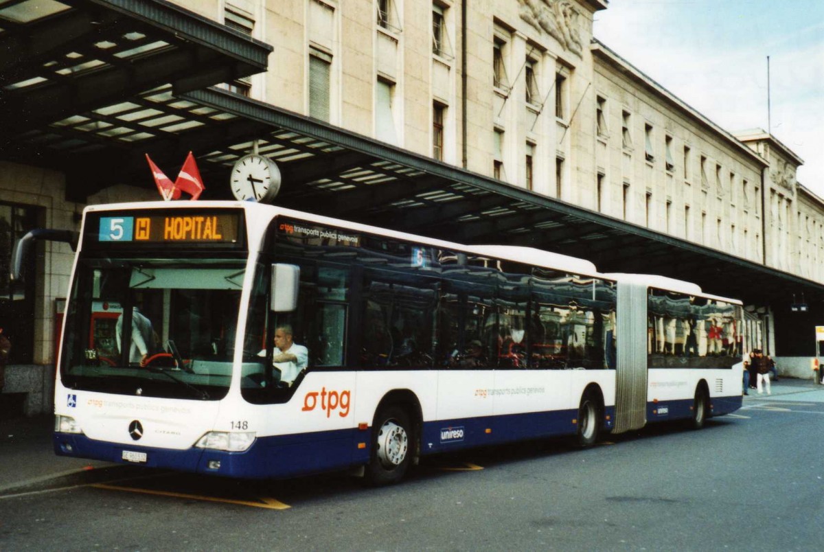 (115'011) - TPG Gen�ve - Nr. 148/GE 960'532 - Mercedes am 8. M�rz 2009 beim Bahnhof Gen�ve