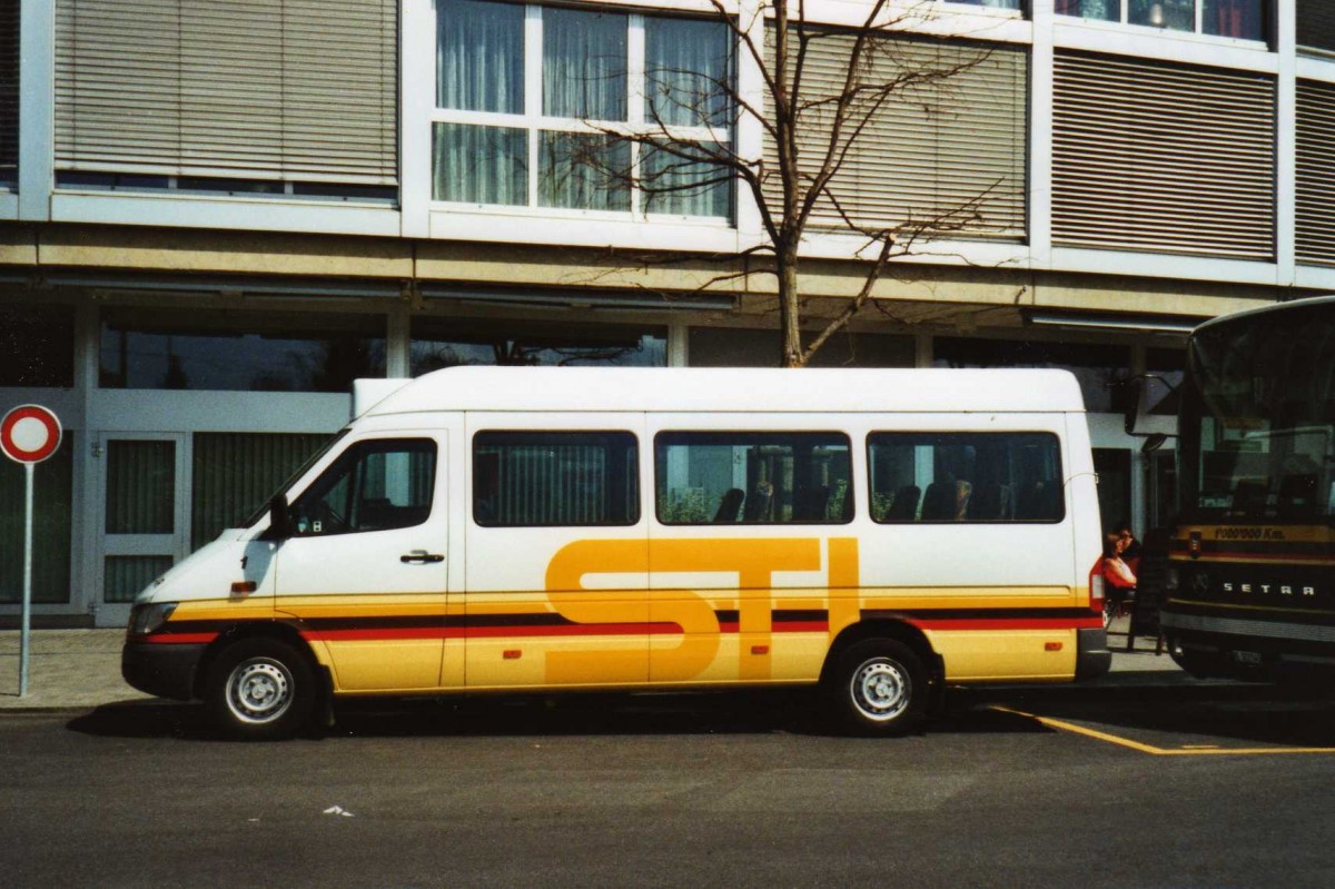(115'808) - STI Thun - Nr. 1/BE 300'401 - Mercedes am 9. April 2009 bei der Schiffl�ndte Thun