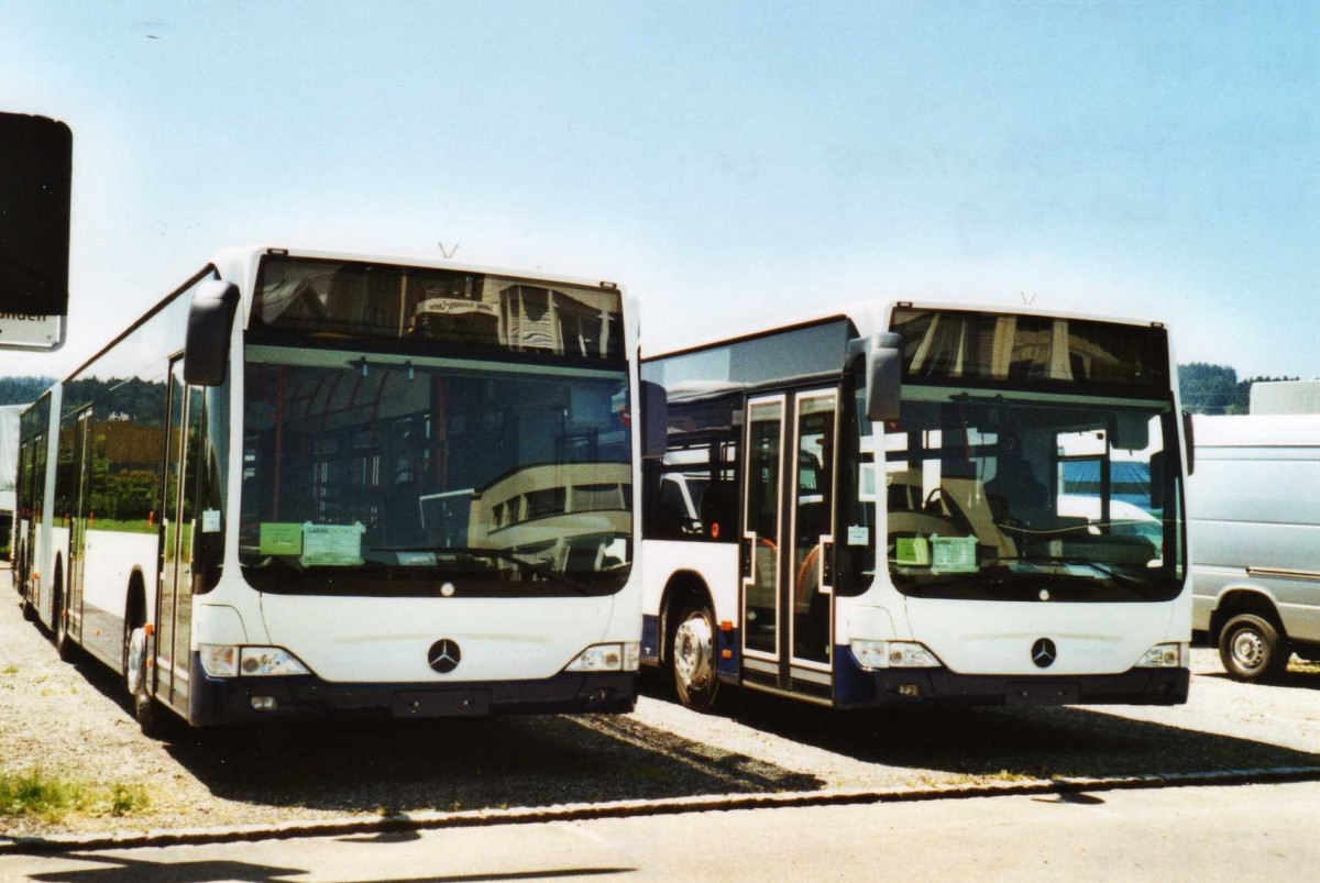 (117'724) - TPG Gen�ve - Nr. 197 + Nr. 193 - Mercedes am 17. Juni 2009 in Wil, Larag