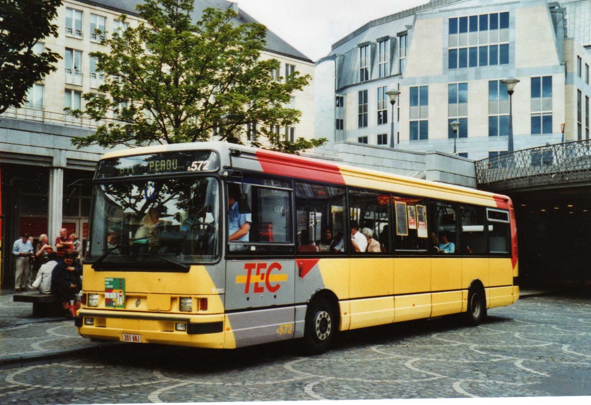 (118'716) - TEC Li�ge - Nr. 5.572/201-ANJ - Renault am 8. Juli 2009 in Li�ge, Place Saint-Laurent