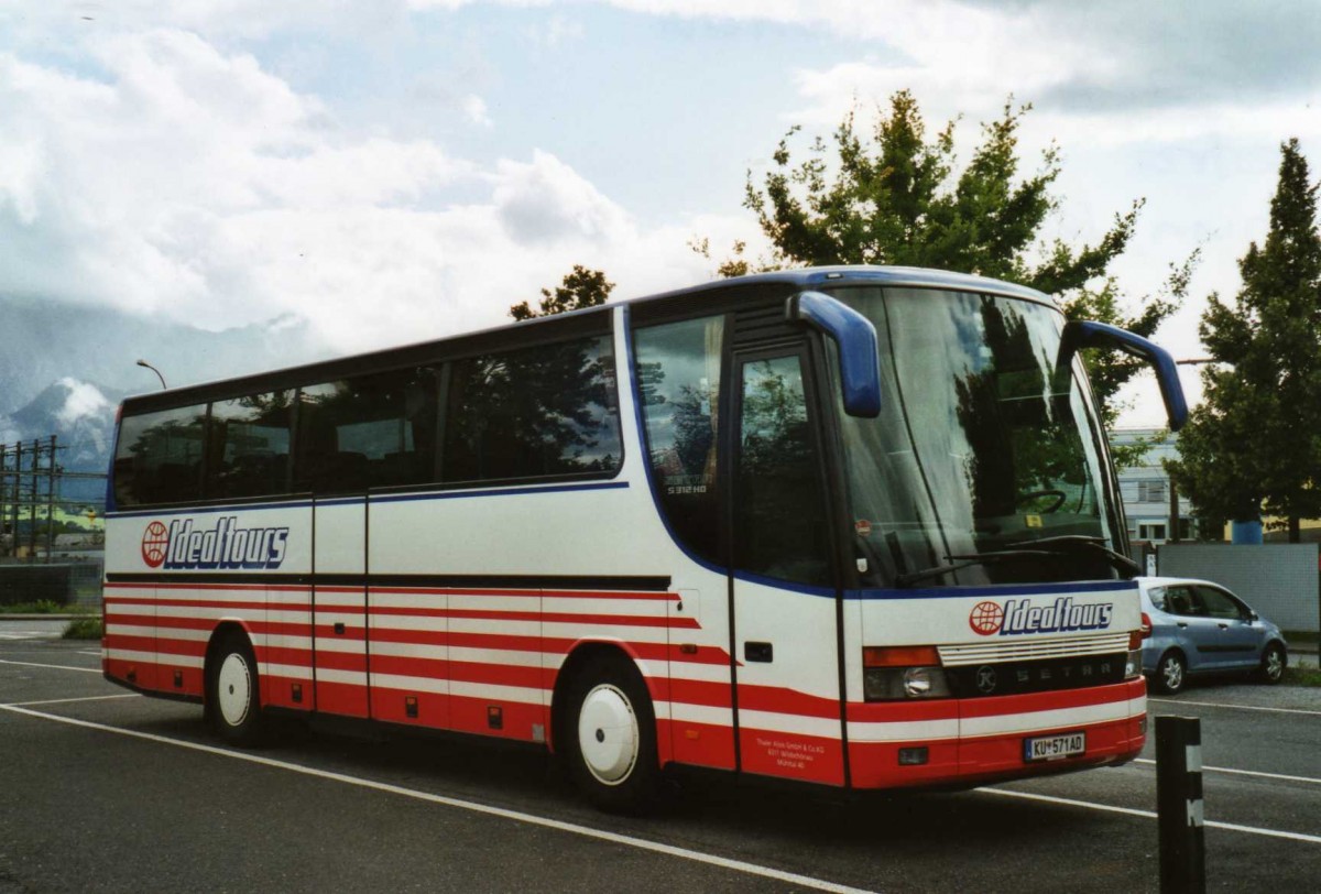 (119'203) - Aus Oesterreich: Thaler, Wildsch�nau - KU 571 AD - Setra am 18. Juli 2009 in Thun, Seestrasse