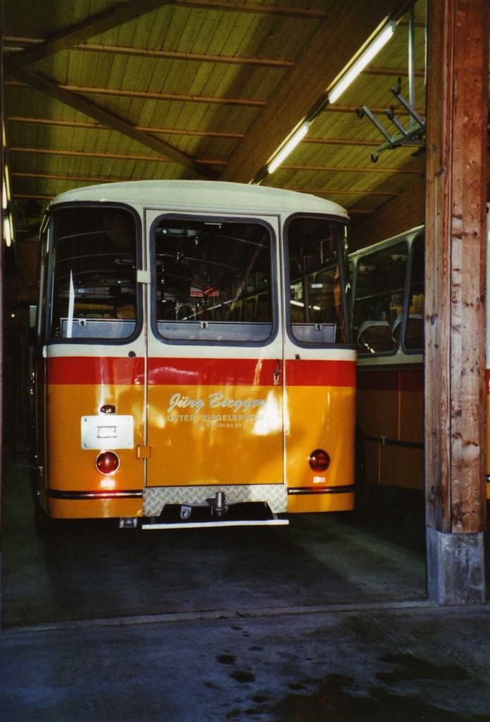 (121'812) - Biegger, Uster - Nr. 10 - Saurer/R&J (ex Sidler, Sempach) am 24. Oktober 2009 in Ziegelbr�cke, Museum