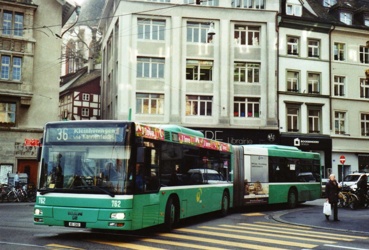 (122'114) - BVB Basel - Nr. 762/BS 3262 - MAN am 17. November 2009 in Basel, Schiffl�nde