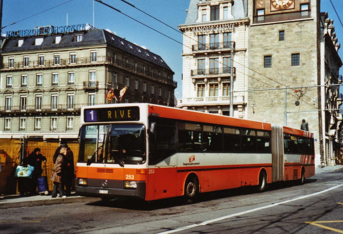 (124'919) - TPG Gen�ve - Nr. 253/GE 96'359 - Mercedes am 13. M�rz 2010 in Gen�ve, Bel-Air