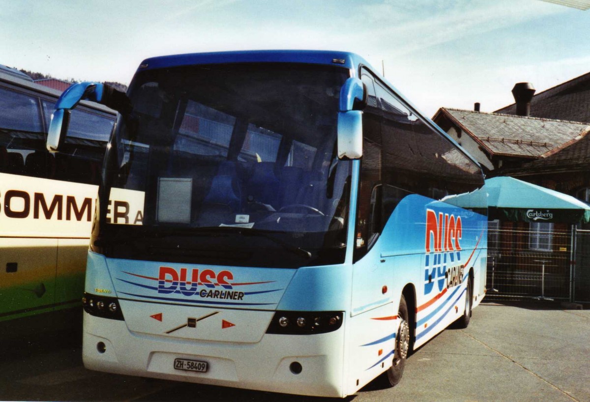 (125'104) - Duss, Hinwil - ZH 58'409 - Volvo am 18. M�rz 2010 in Thun, Expo