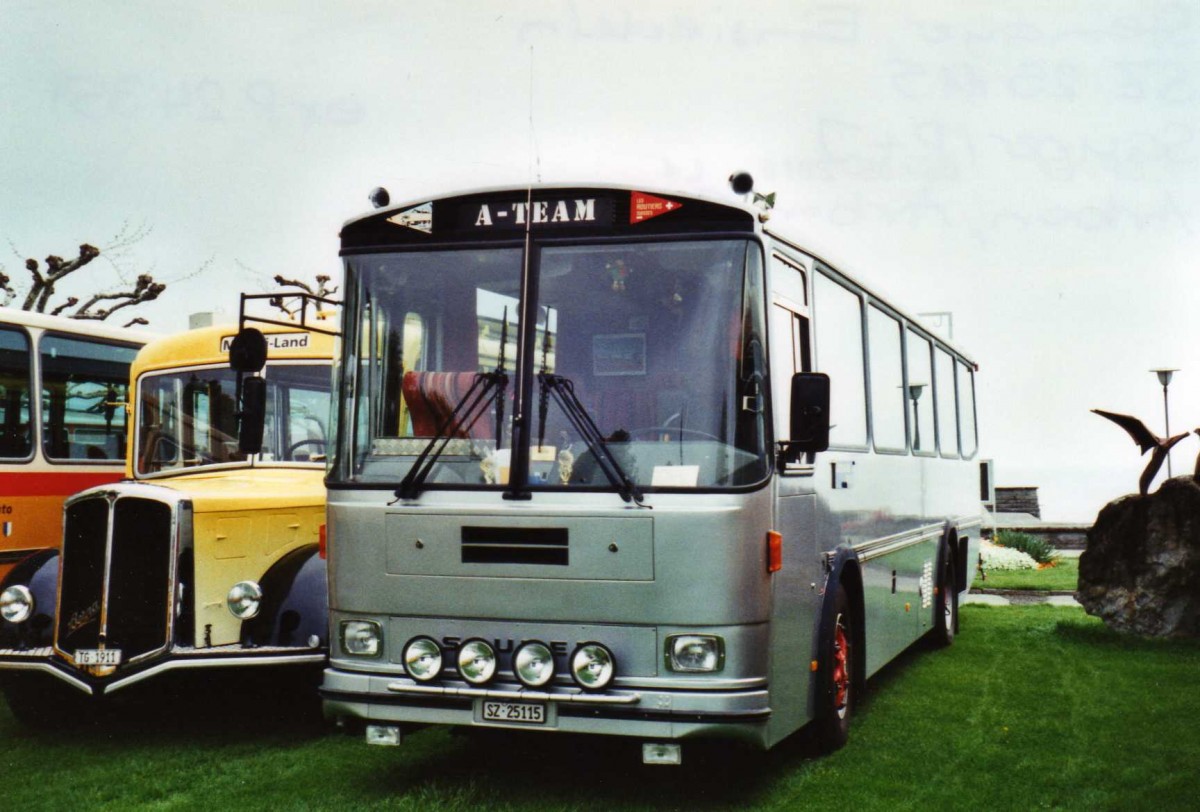 (125'713) - Steinauer, Einsiedeln - SZ 25'115 - Saurer/R&J (ex Albin, F�llanden; ex SBB Bern; ex Sol�r&Fontana, Ilanz; ex P 24'359) am 1. Mai 2010 in Arbon, Arbon Classics