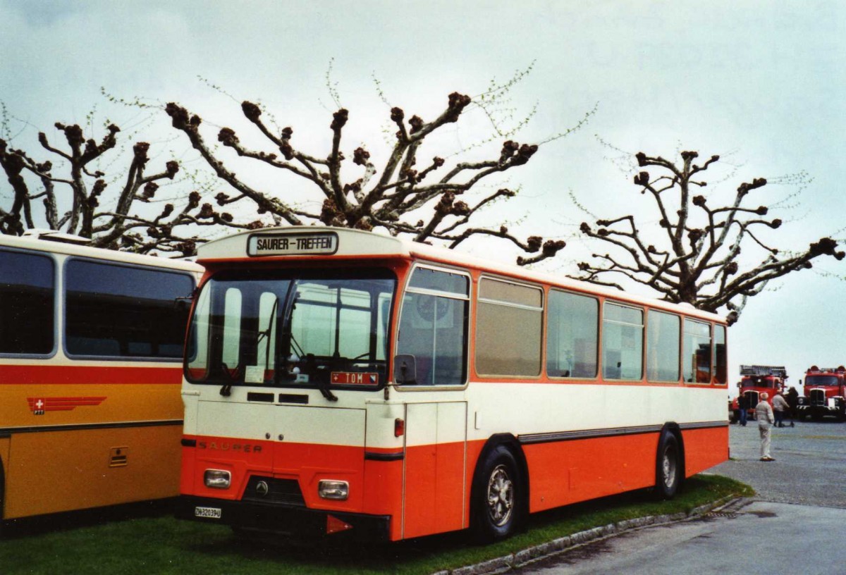 (125'716) - Br�ndli, Z�rich - ZH 32'039 U - Saurer/Hess (ex Huber, Oberkirch; ex Wegm�ller, Bern (RWB); ex AMSA Chaisso Nr. 12) am 1. Mai 2010 in Arbon, Arbon Classics