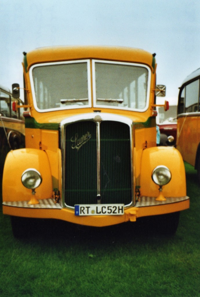 (126'023) - Aus Deutschland: Hogenm�ller, Reutlingen - RT-LC 52H - Saurer/R&J (ex AvH Heimenschwand Nr. 1) am 1. Mai 2010 in Arbon, Arbon Classics