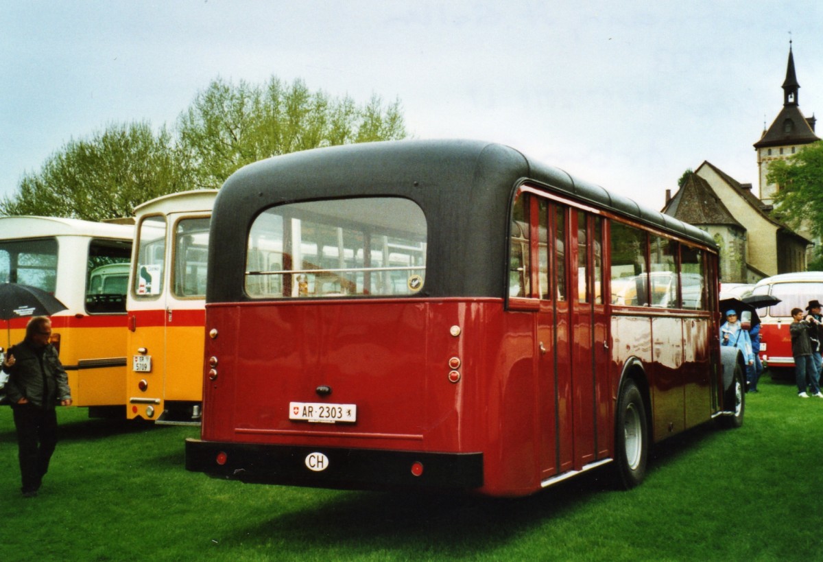 (126'034) - Kaufmann, St. Gallen - AR 2303 - Saurer/Saurer (ex Rattin, Schaffhausen Nr. 5) am 1. Mai 2010 in Arbon, Arbon Classics