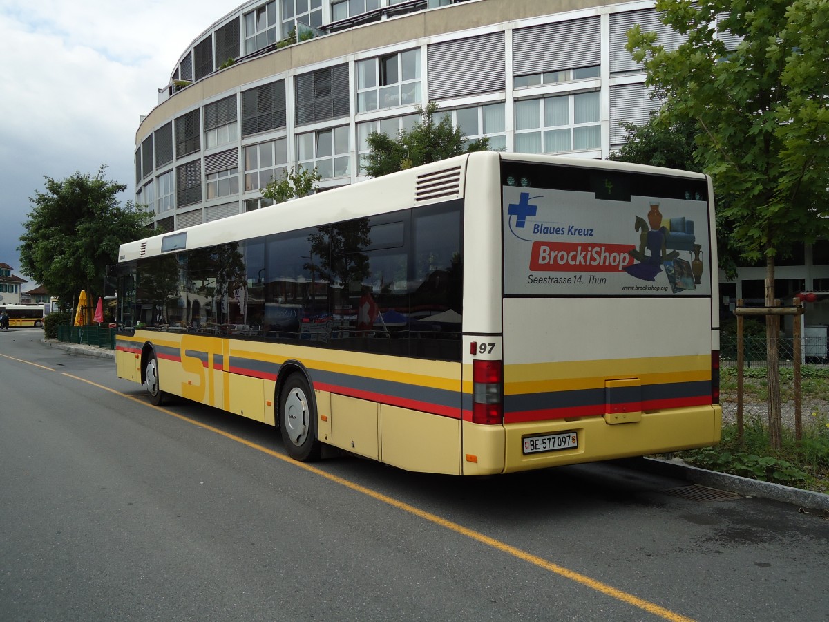 (128'020) - STI Thun - Nr. 97/BE 577'097 - MAN am 24. Juli 2010 bei der Schiffl�ndte Thun