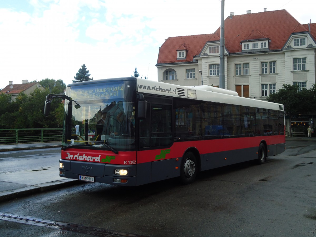 (128'367) - Dr. Richard - Nr. R1362/W 1621 LO - MAN am 9. August 2010 in Wien-Hietzing, Kennedybr�cke