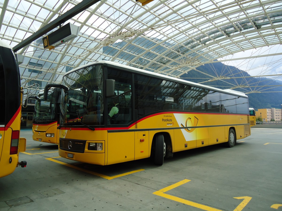 (128'722) - PostAuto Graub�nden - GR 101'652 - Mercedes am 13. August 2010 in Chur, Postautostation