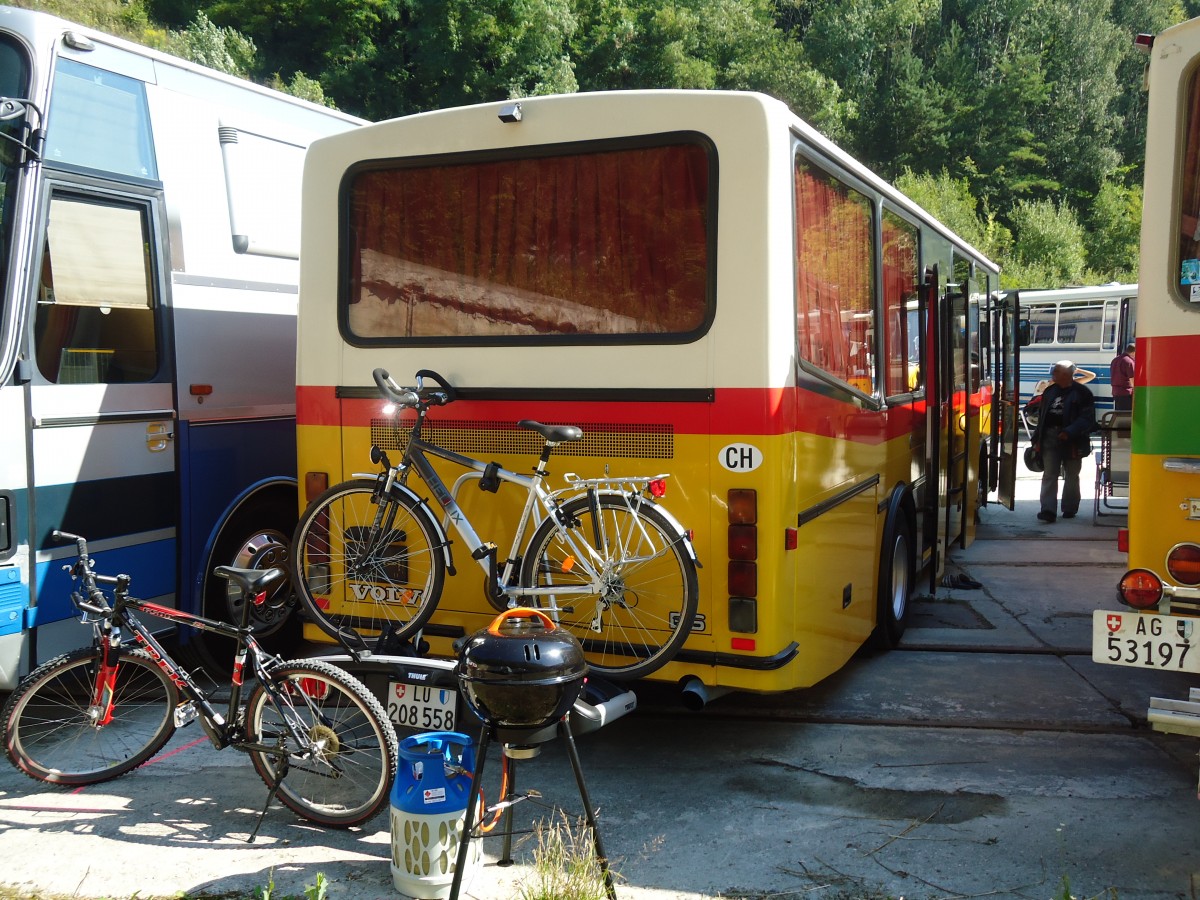(128'992) - Sch�tz, Sch�tz - LU 208'558 - Volvo/Lauber am 22. August 2010 in Thayngen, Wohnbustreffen