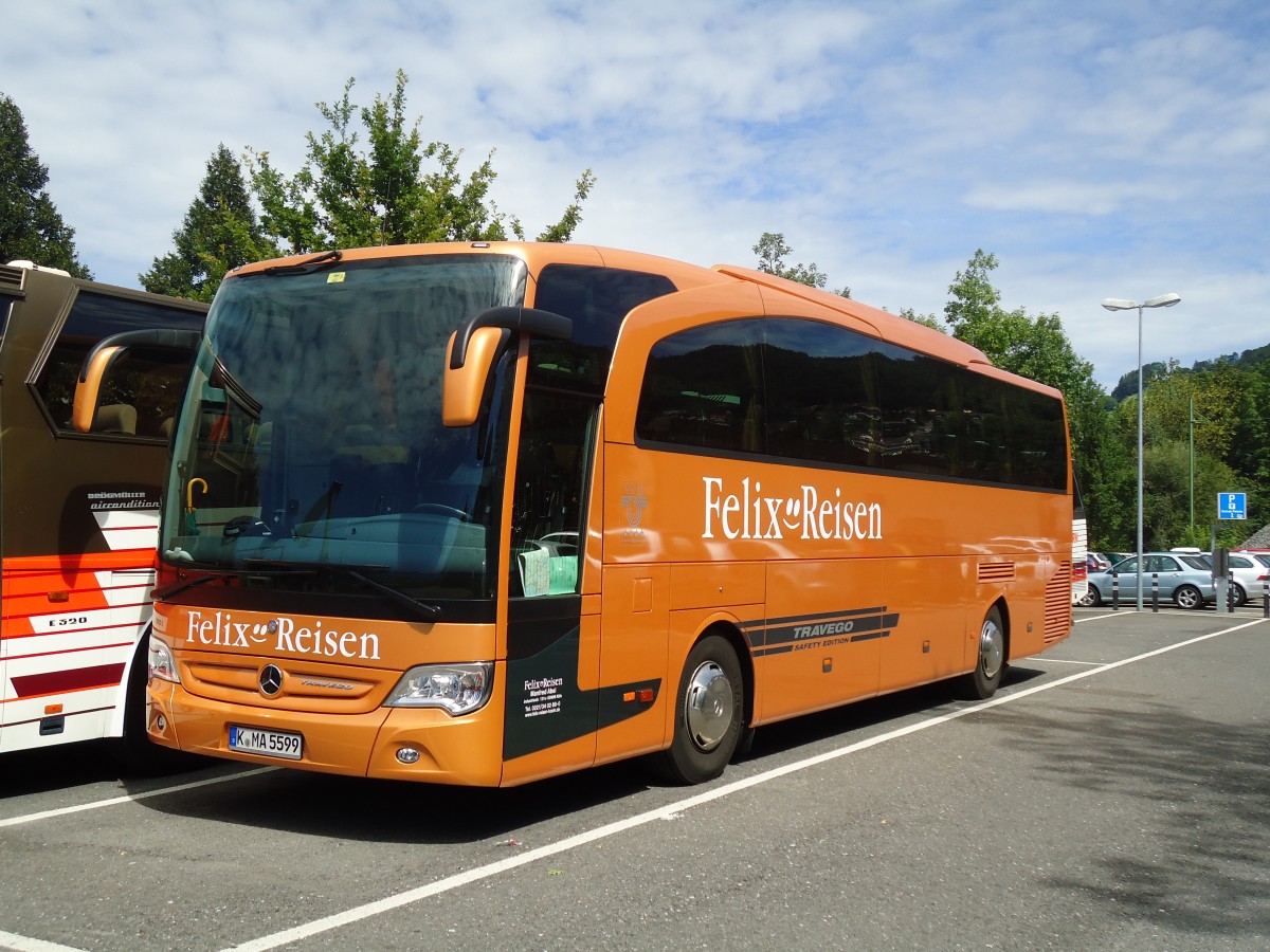 (129'136) - Aus Deutschland: Felix-Reisen, K�ln - Nr. 2/K-MA 5599 - Mercedes am 25. August 2010 in Thun, Seestrasse