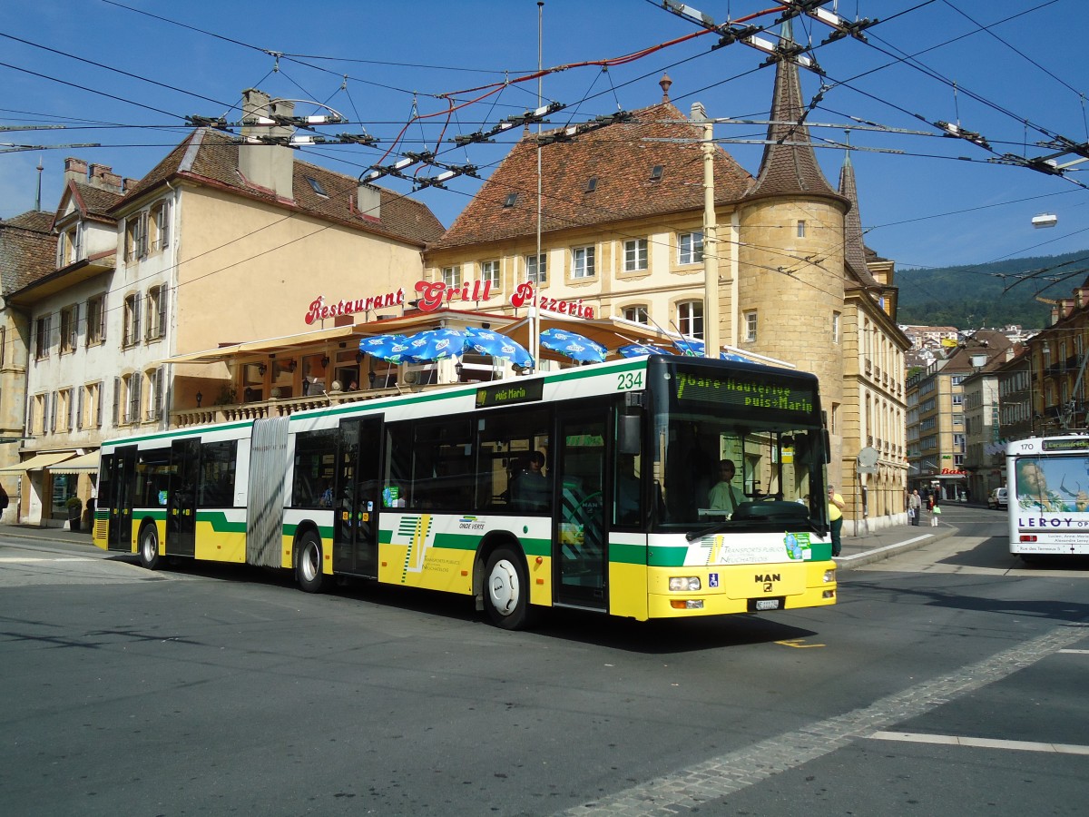 (129'551) - TN Neuch�tel - Nr. 234/NE 111'234 - MAN am 6. September 2010 in Neuch�tel, Place Pury