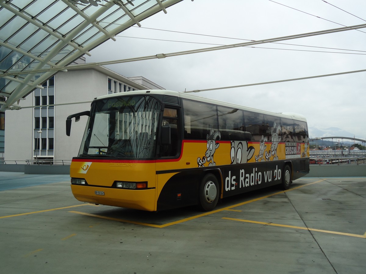 (129'752) - PostAuto Graub�nden - GR 159'347 - Neoplan (ex P 25'139) am 18. September 2010 in Chur, Postautostation