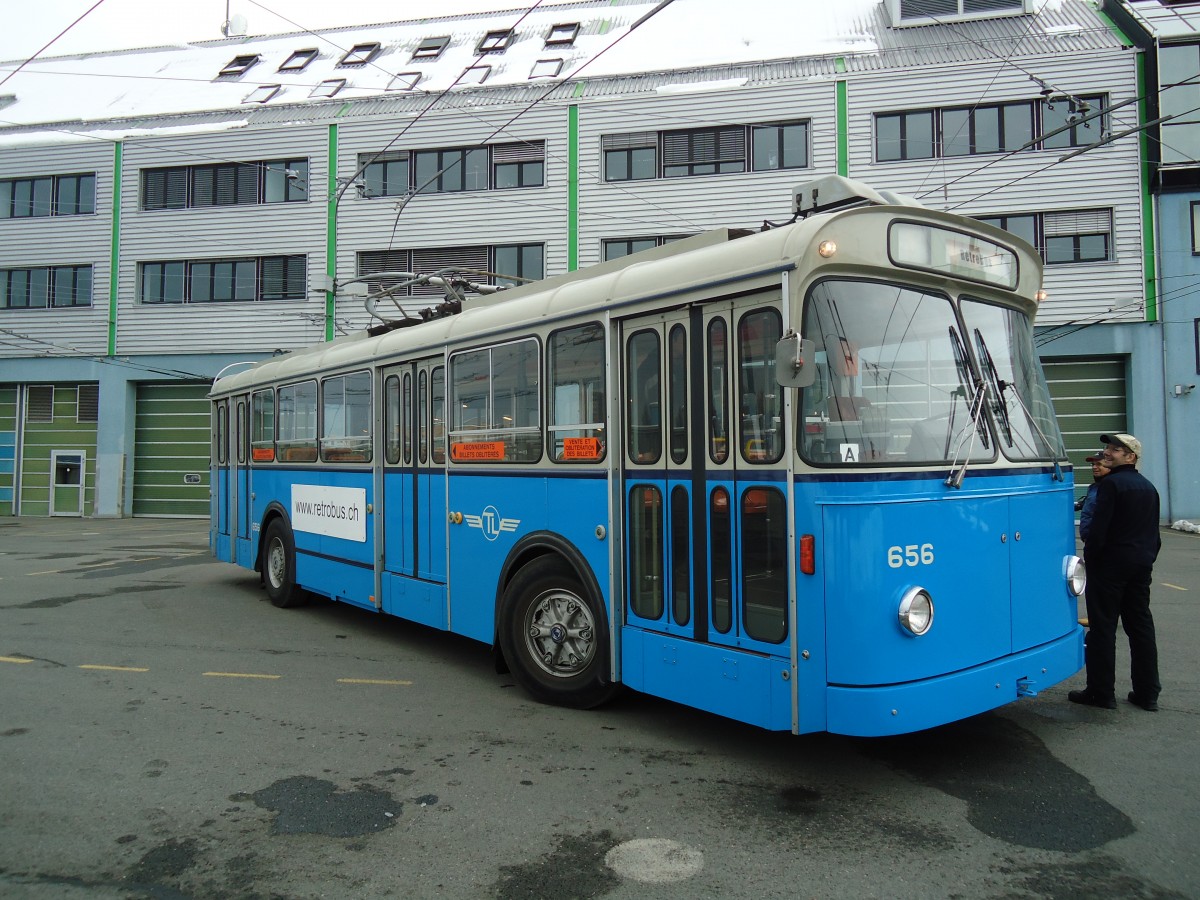 (131'262) - TL Lausanne (R�trobus) - Nr. 656 - FBW/Eggli Trolleybus am 5. Dezember 2010 in Lausanne, D�p�t Pr�laz